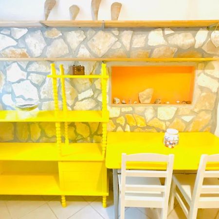 Colorful And Happy Apartment Sukosan - With Parking ภายนอก รูปภาพ