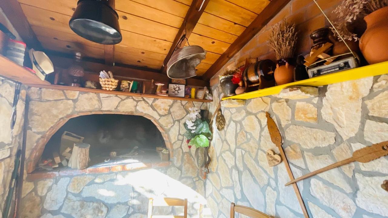 Colorful And Happy Apartment Sukosan - With Parking ภายนอก รูปภาพ