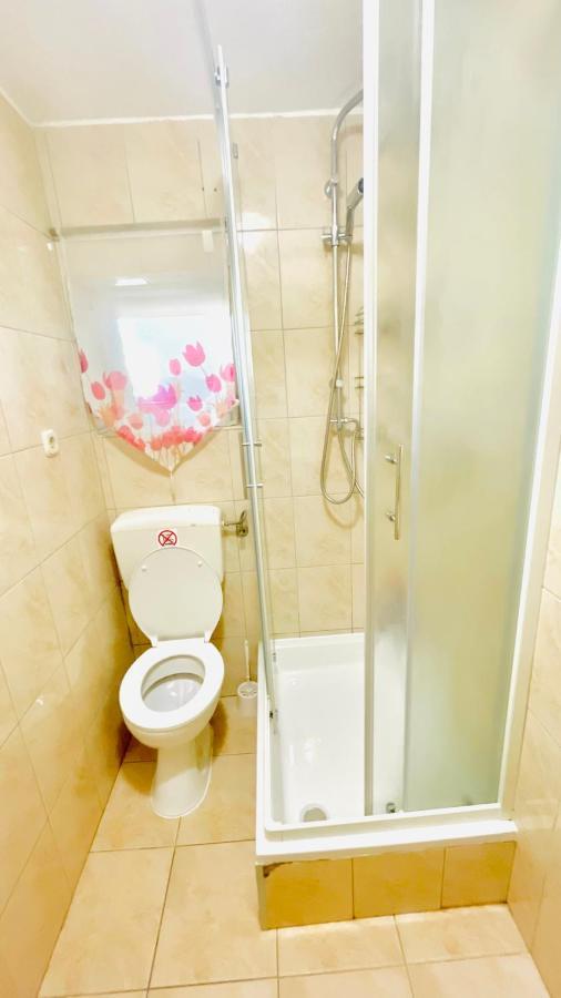 Colorful And Happy Apartment Sukosan - With Parking ภายนอก รูปภาพ